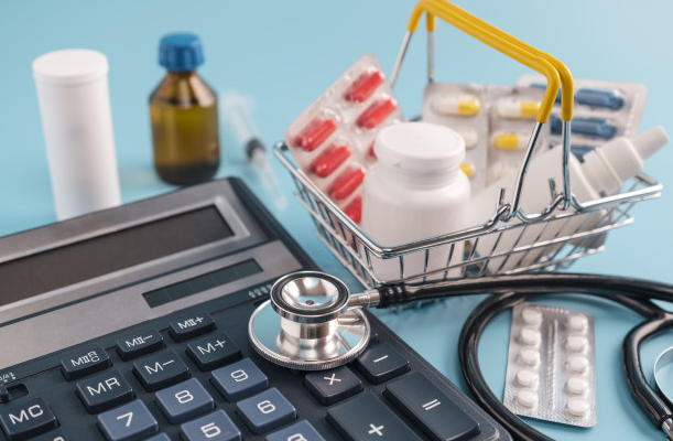 Health Canada delays drug-pricing reforms